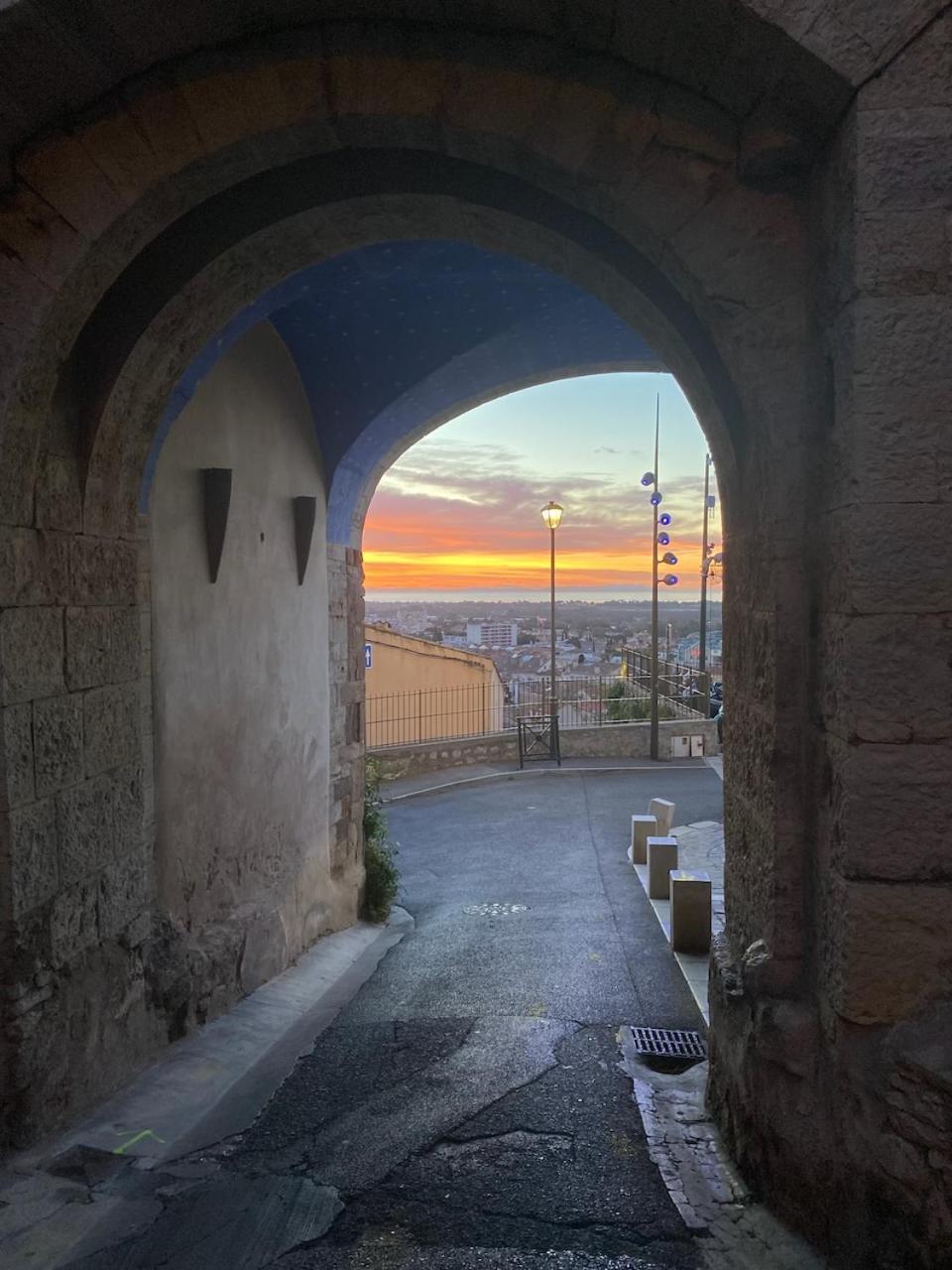 La Suite Sainte Claire Hyères Exterior foto